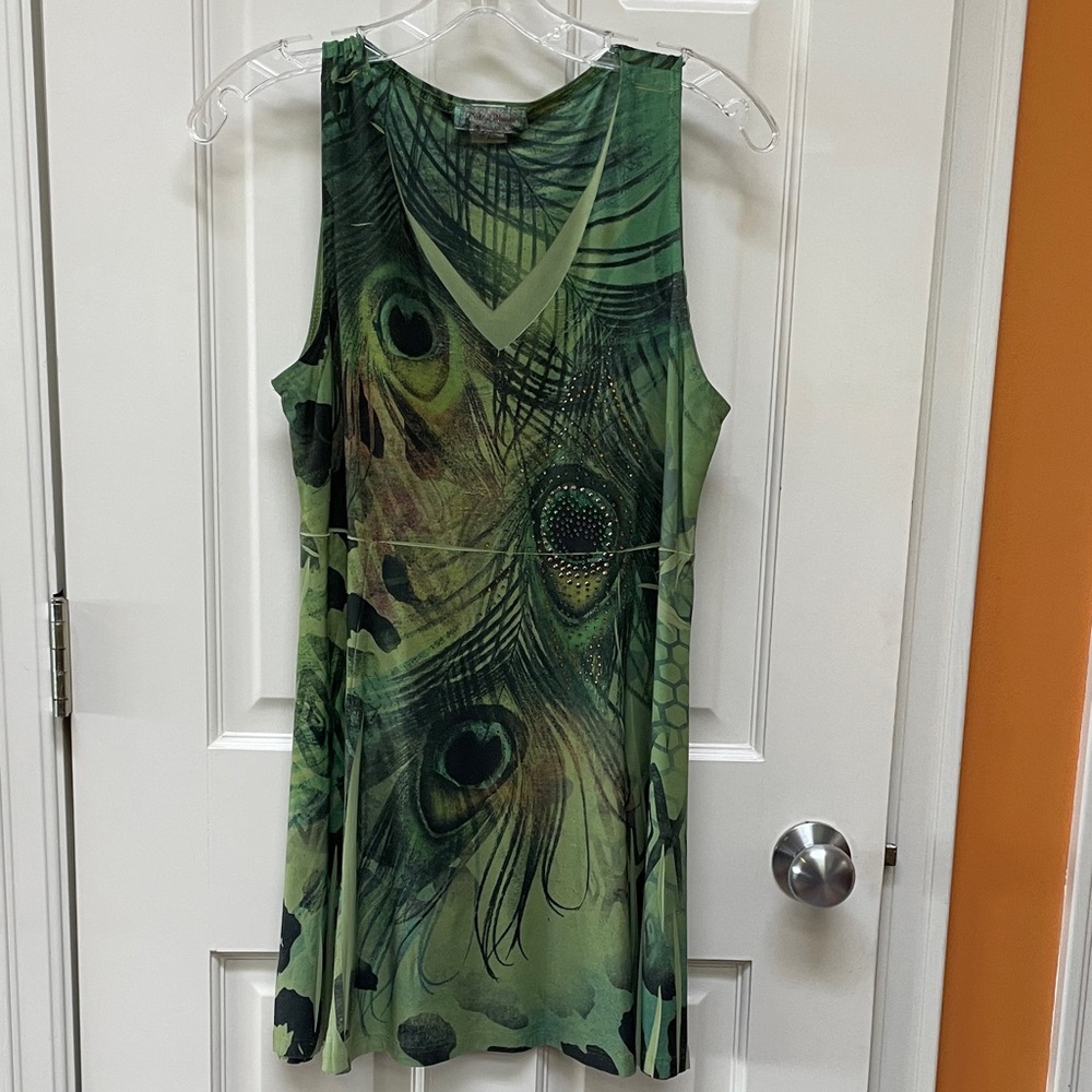 Green Peacock Feather Print Tunic Top